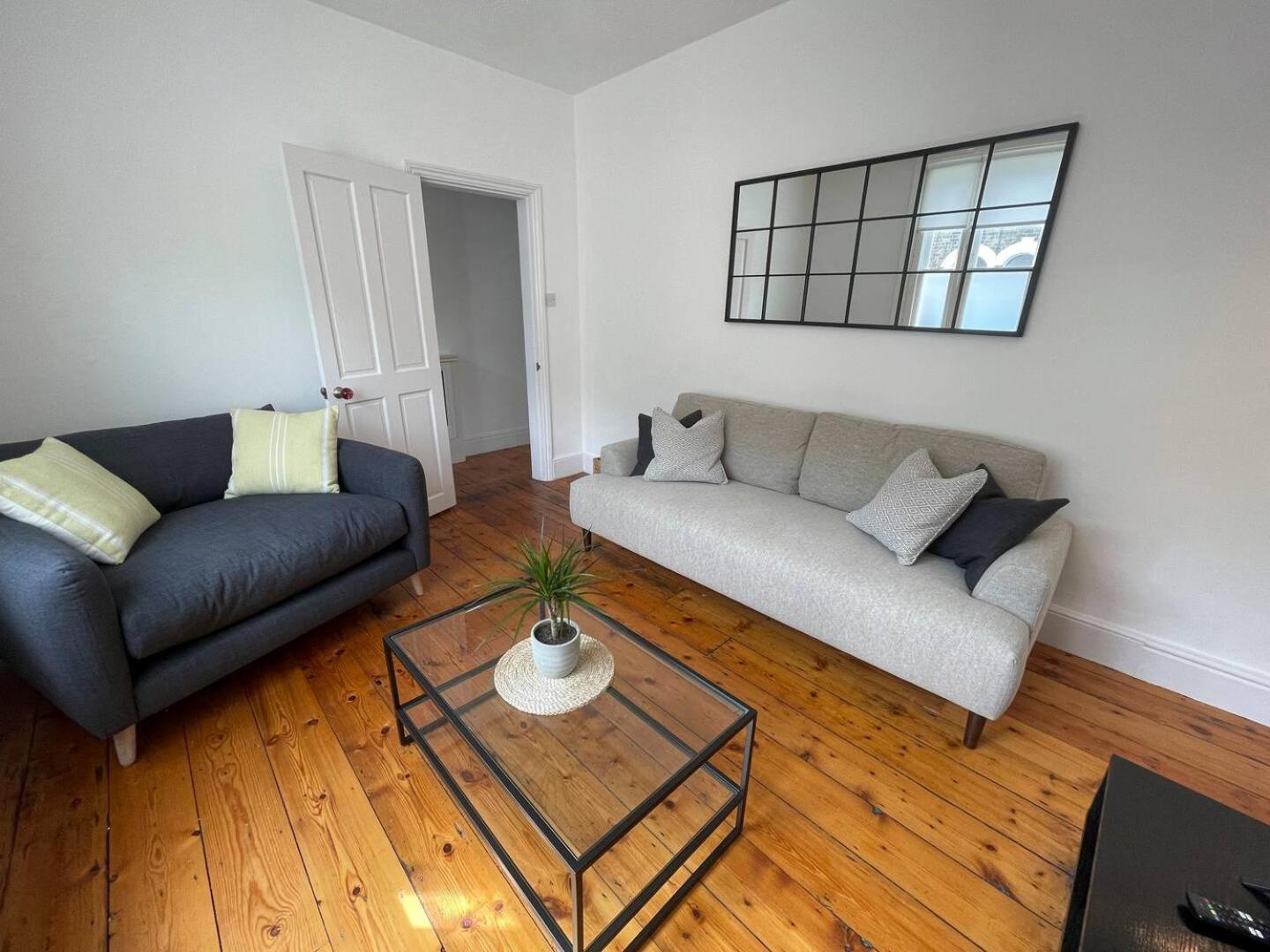 Fantastic Victorian House, Excellent City Location - Cambridge Homehost Екстер'єр фото